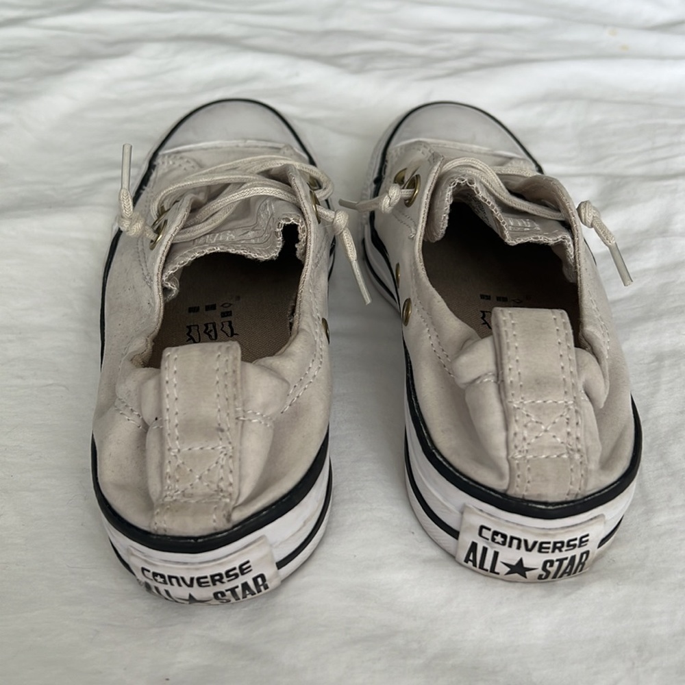 Converse - Picture 2 of 3